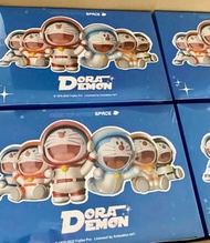 多啦A夢 叮噹 快樂星球 手機支架 盲盒 Doraemon desktop stand space 太空人 一套 全套 原盒