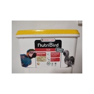 (SG stock) A19 Nutribird handfeeding formula for baby parrot Versele Laga