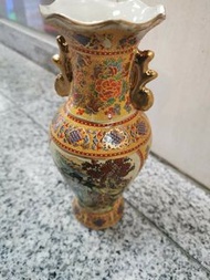 Vintage Chinese Ceramic Vase Great condition$180
