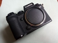 ( 新淨 )  Lumix  DC-S5  無反相機