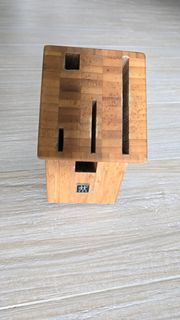 孖人牌 ～ 木刀座