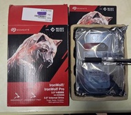 Seagate IronWolf Pro 8tb hard drive (全新保養至31年)