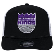Kings tracker black on white A-Frame 9forty adjustable
