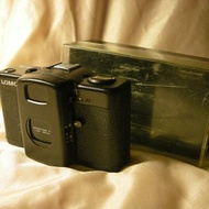 蘇聯製造的LOMO LC-A型輕巧自動底片相機