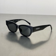 1: 1 Original Standard Real Shot, European American Street Shooting Small Square Sunglasses 40197 In