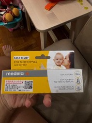 大枝 Medela Purelan 100 羊脂膏  Medela 哺乳媽媽乳頭護理霜 乳頭膏 purelan lanolin cream  fast relief nipples 37g