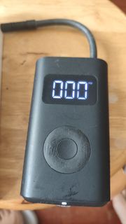 小米便攜式電動打氣機