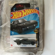 HOTWHEELS BATMOBILE BATMAN MATTEL
