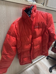 Columbia 紅色羽絨外套
