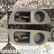 Pocket Panel Cup Holder Calya Sigra bagian door Trim Quarter Baris Ketiga