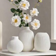 1 White Ceramic Vase, Home Decoration Large Vase, Modern Simple Three-Dimensional Texture Desktop De