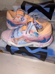 Nike pg6 pg 6 Us9.5 Pink swoosh 有盒 gt cut Kobe kd