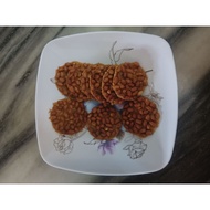 Sebalang Rempeyek Sedap Orang Kampung Penuh Kacang