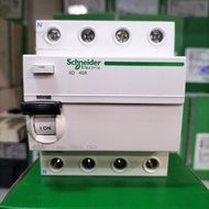 Elcb/Rccb Schneider Iid 4P 40A 30Ma-Ac A9R71440
