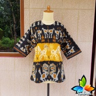 Soft woven blanket with code HS5