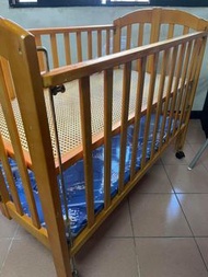 台製原木嬰兒床