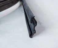 RJ รางร่องกระจก โตโยต้า ไมตี้เอ็กซ์ LN85 สินค้าตรงรุ่นรถ **ได้รับสินค้า 1 เส้น** ยางรางร่องกระจก T