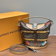 限定款 LV/路易威登 伊勢丹秀款焦糖色薯條桶 限量版水桶包薯條包 海星印花 復古造型