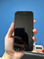 I phone 7 128g  🔋電池剛換（100） 有貼膜
