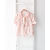 A2564 Women's Embroidered Top