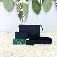 LV Gaston Wearable 2 in 1 黑色真皮壓紋斜肩包 晶片款