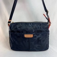Bonnie 包包 專櫃品牌 2975 高級尼龍布 搭配歐洲植鞣牛皮 休閒女包 斜背包特價：1880元