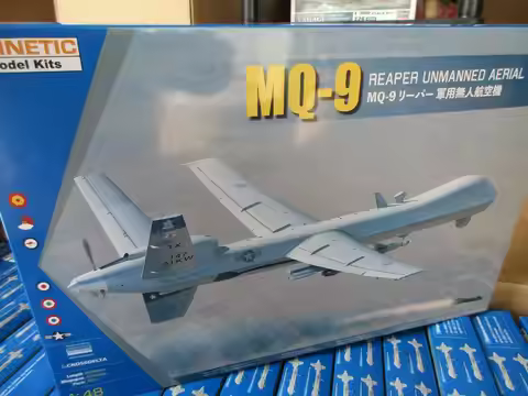 KINETIC K48067 1/48 Scale MQ-9 Reaper Unmanned Aerial Vehicle Model Kit