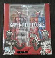 SHF Kamen rider Double 幪面超人 假面騎士 假面超人 W/Double Heatjoker &  Heattrigger
