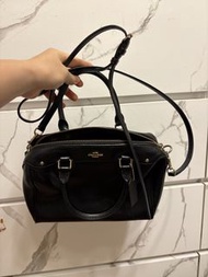 Coach 黑色手袋