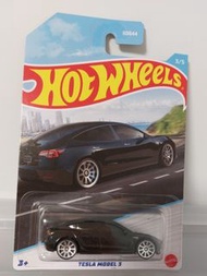 【Tesla model 3】(Modern Classic版本）[另有紅色，白色，藍色版本可供選擇]全新風火輪黑色特斯拉"model 3"經典合金模型電動車 hotwheels black colo