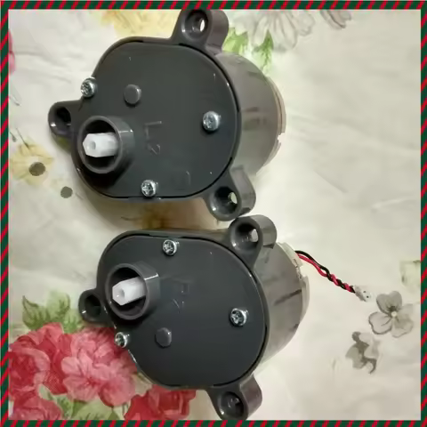 Ecovacs Deebot DM82 Deebot M82 Amibot Spirit ICE H2O Smart Robot Gutrend Style 220 Robot Vacuum Clea
