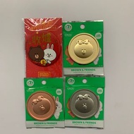Line Friends 收爐襟章 + Choco Urdu 錢幣3個