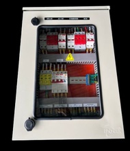 ตู้คอมบายเนอร์ Combinerbox On Grid AC&DC 2String 3Phase รองรับอินเวอเตอร์ 10K 3Phase