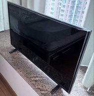Toshiba 32" LCD TV 電視