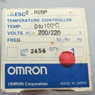 Omron Temperature Controller E5C2-R20P 200/220VAC 0-100