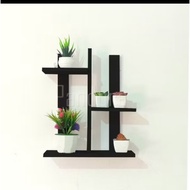 Wall decoration 3-dimensional motif wall shelf 4 layers L10 cm H50 cm p40 matte black paint