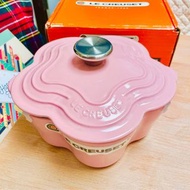 100% Real & 100% New * Le Creuset Cast Iron 鑄鐵鍋  * 韓國版 * 20cm Flower Pot 大花花煲 * Chiffon Pink 雪紡粉紅色 *