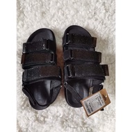 shoopen strap sandals