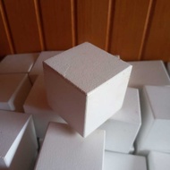 Educational Toys Basic Blocks 4 x 4 x 4 cm Can Be Used For DIY Blocks Cube Stacking Pine Blocks City