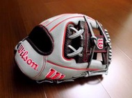 {圓圓小舖}全新美規Wilson A2000 系列威爾森棒壘球雙夾條內野工字擋手套 SC75 灰色棒壘球手套