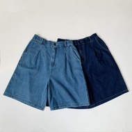 全新日本Danton牛仔短褲鬆緊腰Danton牛仔褲Danton Shorts 
Danton短褲