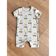 Body short boy George uk