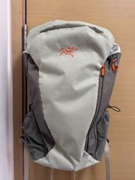 Arcteryx Mantis30L backpack