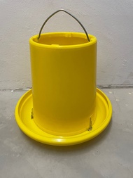 Chicken Feeder Container | Tempat Ayam Makan | Bekas Makan Makanan Ayam Plastik
