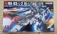 Bandai RX-93-v2 Hi-v Gundam 模型