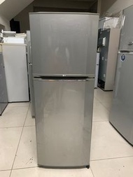 [中古] LG 188L 雙門冰箱 家庭冰箱 "自動除霜功能" 台中大里二手冰箱 台中大里中古冰箱 修理冰箱 維修冰箱