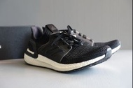 全新現貨 adidas UltraBOOST 19m 慢跑鞋 G54009 黑色 UK10 (28.5)
