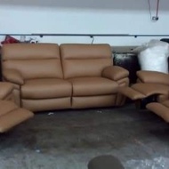 servis sofa dan pembuatan baru bisa reques model dan bahan,☺