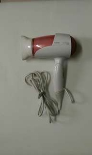飛利浦溫控負離子水潤護髮吹風機-玫瑰粉 HP8210