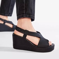 CROCS Brooklyn High Wedge รองเท้าส้นสูงผู้หญิง นิ่มเบาสบาย สวมใส่ง่าย ราคาOutlet